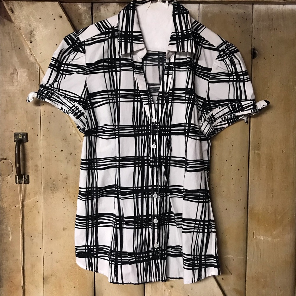 Express Women’s dress shirt